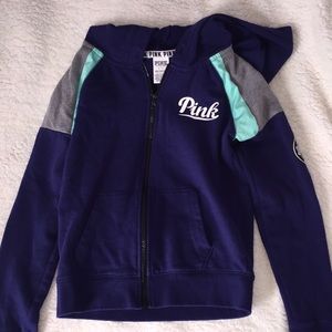 Super cute PINK zip-up hoodie!😍